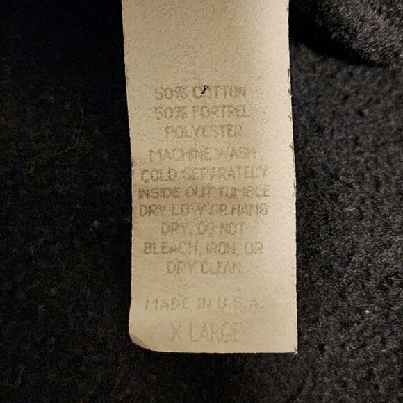 Rare Vintage Disney Mickey Inc Made in USA Graphic Sweatshirt XL Black 1996-1999 - Picture 9 of 9